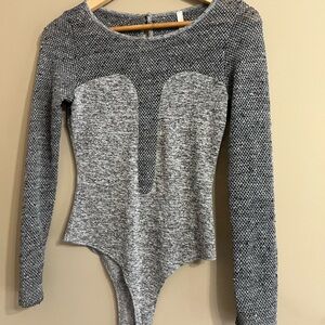 A+ Ellen Textured Gray Long Sleeve Bodysuit